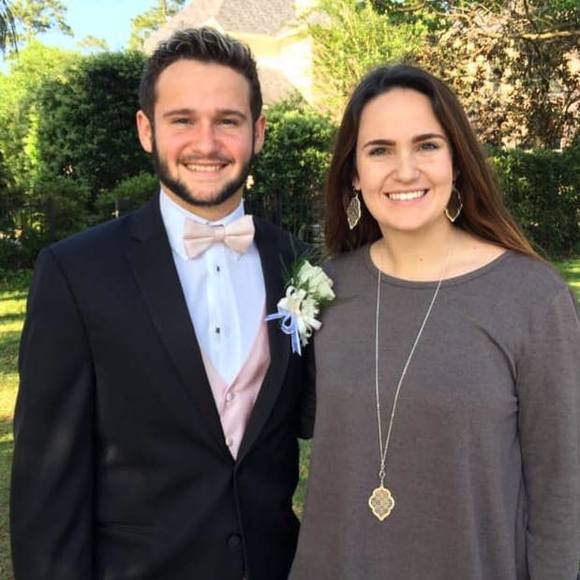 Meet your Posher, Maureen - Picture 1 of 1